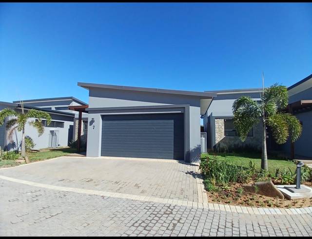 2 BEDROOM TOWNHOUSE FOR SALE IN SALT ROCK